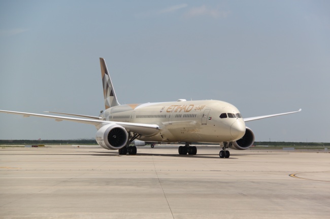 ETIHAD AIRWAYS запускает BOEING 787-9 DREAMLINER  в Шанхай